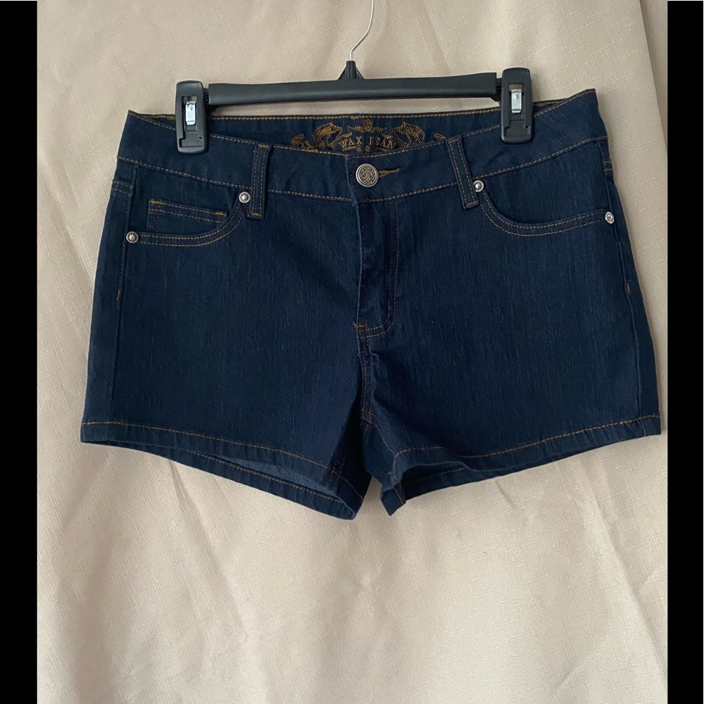 Lady’s shorts